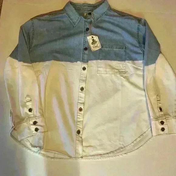 Easel Denim and White shacket. Oversized. NWT. Size medium. - Picture 2 of 10